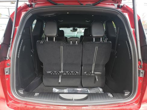 New 2026 Chrysler Pacifica Select AWD/4WD image 5