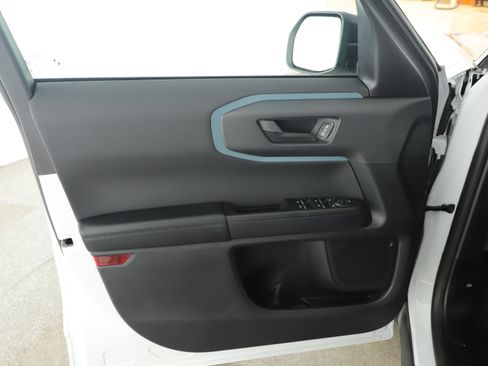 Certified 2024 Ford Bronco Sport Badlands image 8