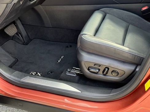 Certified 2024 Lexus RX 350 FWD w/ Convenience Package image 24