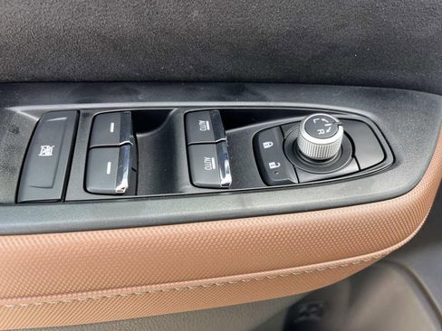 New 2026 Subaru Forester Touring AWD/4WD image 24