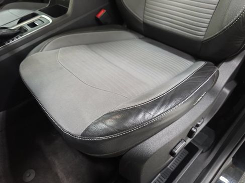 Used 2019 Ford Escape SE AWD/4WD image 27