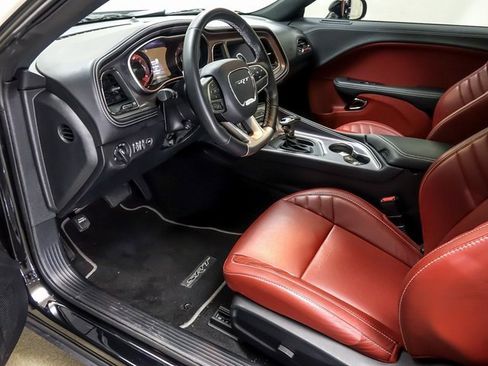 Used 2023 Dodge Challenger SRT Hellcat image 10