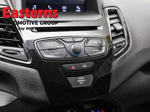 Used 2019 Ford Fiesta ST-Line FWD image 20