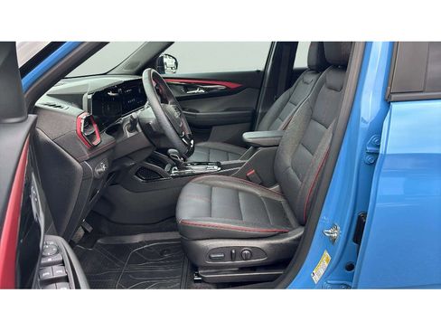 Used 2024 Chevrolet TrailBlazer RS w/ Convenience Package image 10