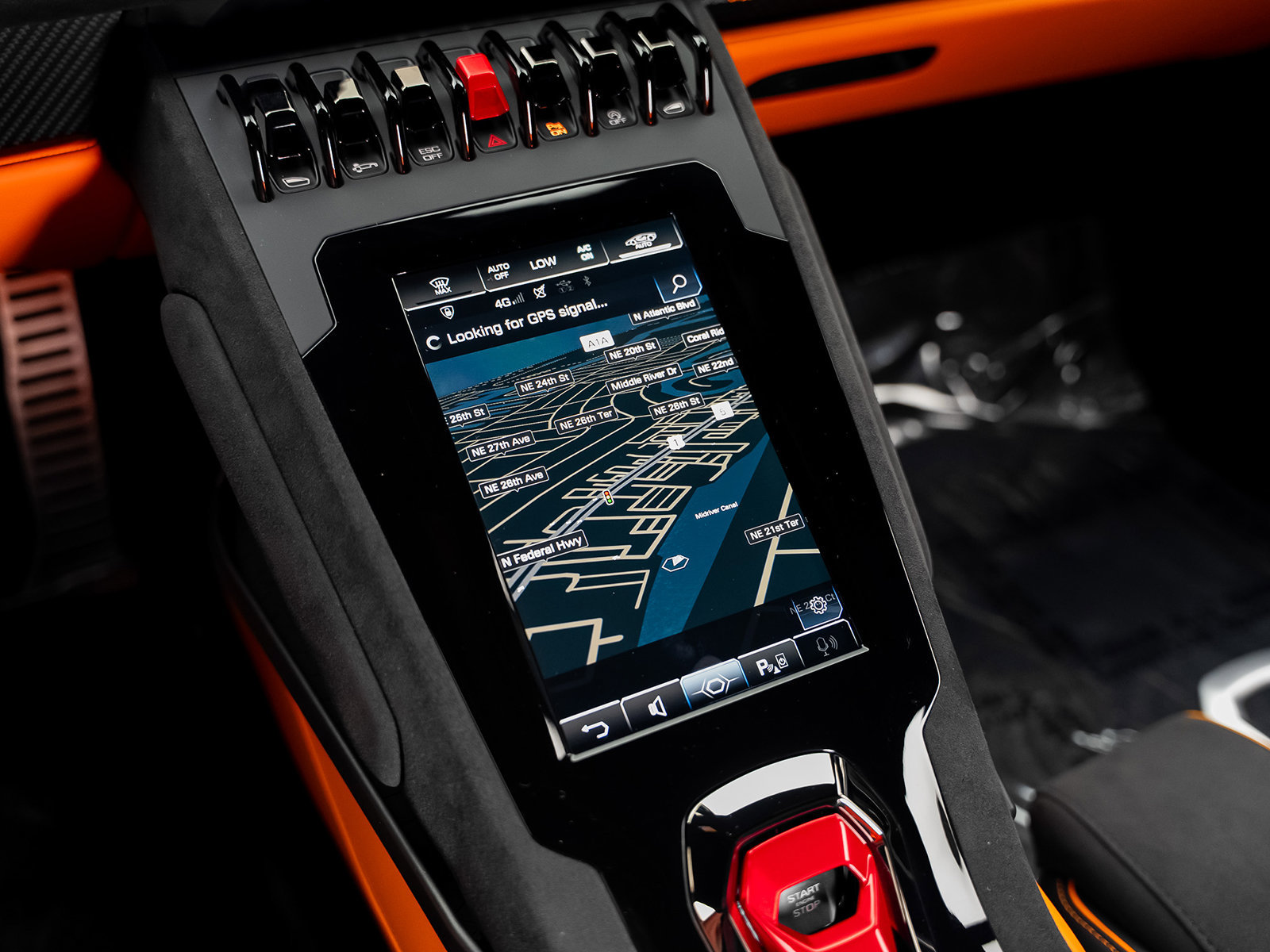 Used 2023 Lamborghini Huracan Tecnica RWD image 46