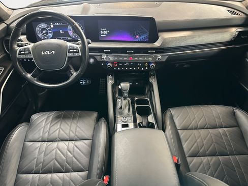 Used 2025 Kia Telluride SX Prestige X-Line AWD/4WD image 3