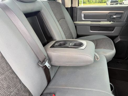 Used 2018 RAM 2500 Big Horn AWD/4WD image 30