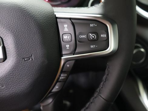 New 2026 RAM 1500 4x4 Crew Cab image 26
