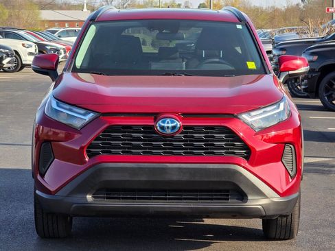 Used 2024 Toyota RAV4 XLE w/ Convenience Package image 3