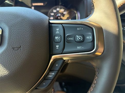 New 2025 RAM 2500 Limited image 23