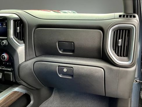 Used 2020 Chevrolet Silverado 1500 RST AWD/4WD image 27