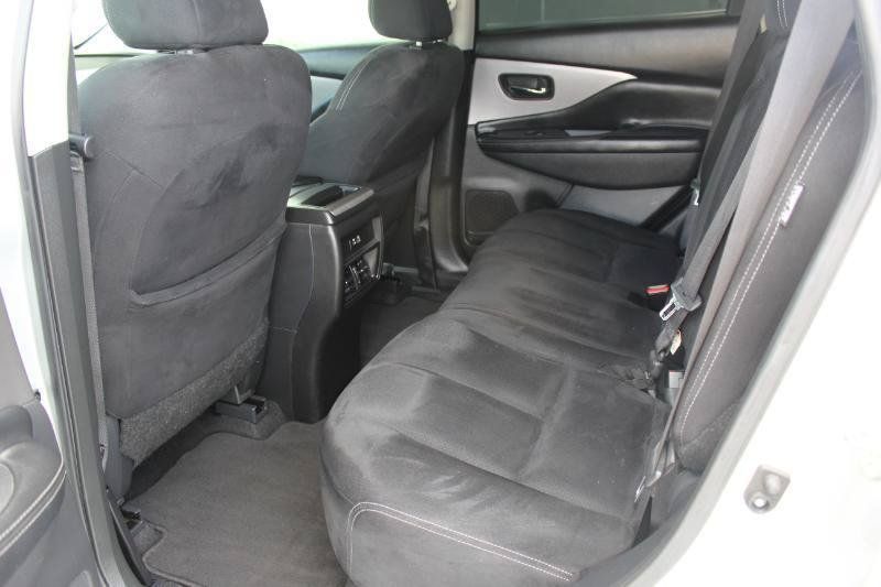 Used 2021 Nissan Murano SV FWD image 12