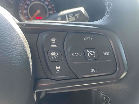 New 2025 Jeep Gladiator Sport image 12