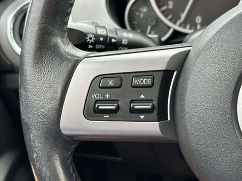 Used 2009 MAZDA MX-5 Miata Sport w/ Convenience Pkg RWD image 22