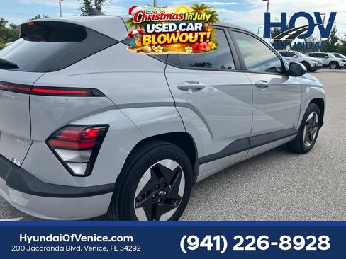 Certified 2024 Hyundai Kona SE FWD image 7