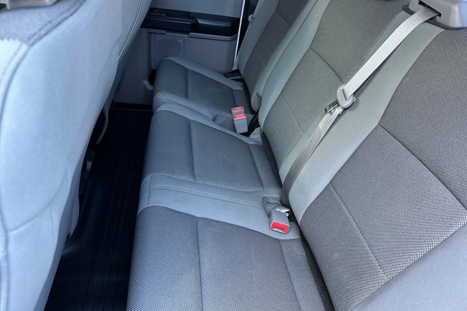 Used 2018 Ford F150 XL w/ Equipment Group 101A Mid AWD/4WD image 13