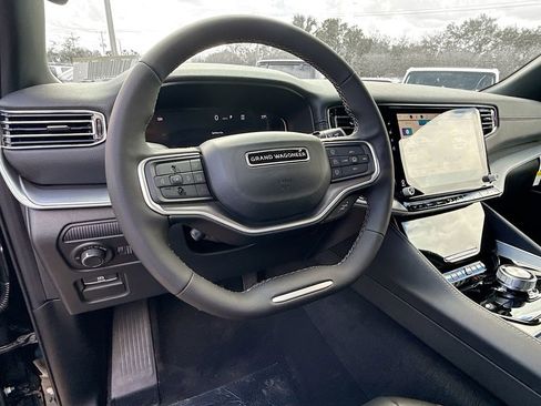 New 2026 Jeep Grand Wagoneer 2WD image 11