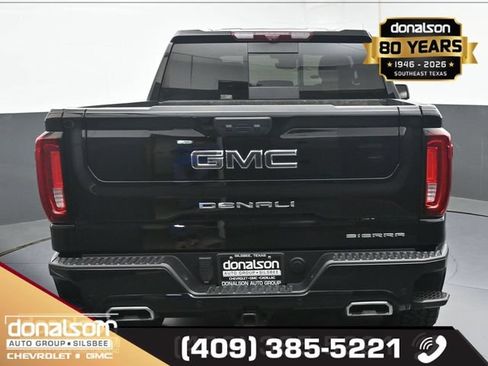 Used 2025 GMC Sierra 1500 Denali Ultimate AWD/4WD image 4