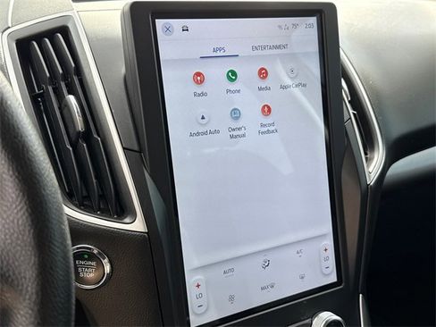 Used 2024 Ford Edge SE w/ Black Appearance Package image 22