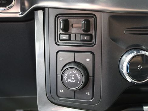 Used 2023 Ford F150 Lariat w/ Equipment Group 502A High AWD/4WD image 61