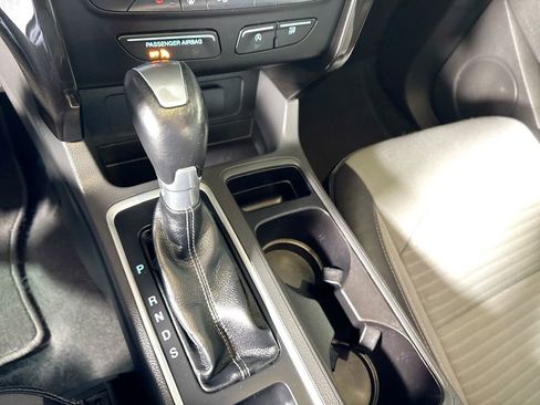 Used 2017 Ford Escape Titanium AWD/4WD image 18