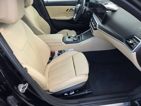Certified 2024 BMW 330i Sedan w/ Convenience Package RWD image 28