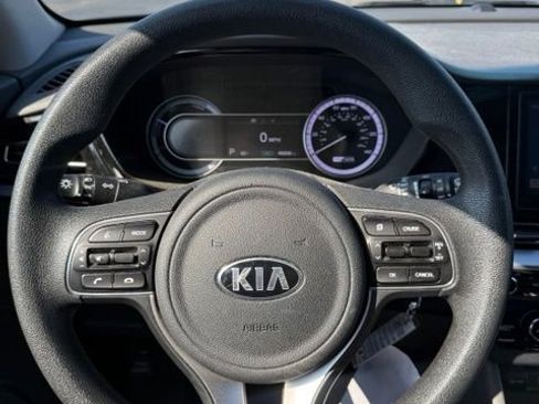Used 2021 Kia Niro LX FWD image 13