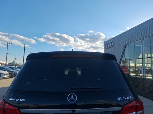 Used 2019 Mercedes-Benz GLS 63 AMG 4MATIC image 3