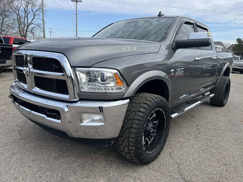 Used 2013 RAM 2500 Laramie w/ Protection Group image 2