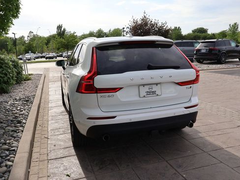 Used 2018 Volvo XC60 T6 Momentum w/ Convenience Package AWD/4WD image 8