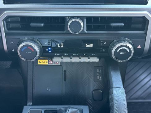 Used 2025 Toyota 4Runner TRD Off-Road Premium w/ Tow Technology Package AWD/4WD image 38