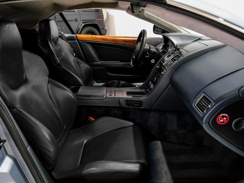 Used 2006 Aston Martin DB9 Volante image 35
