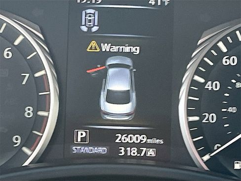 Used 2024 INFINITI Q50 Luxe w/ Cargo Package image 12