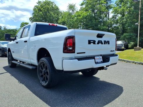 Used 2025 RAM 2500 Big Horn AWD/4WD image 19