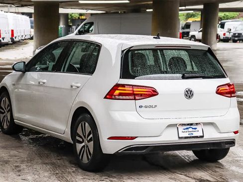 Used 2019 Volkswagen e-Golf SE w/ Driver Assistance Package image 6