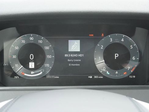 New 2026 Land Rover Range Rover Velar S AWD/4WD image 11