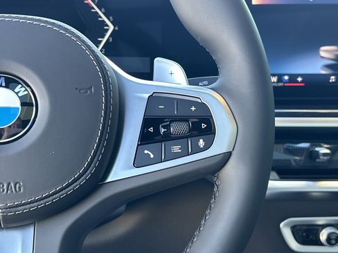 New 2026 BMW X6 xDrive40i image 31