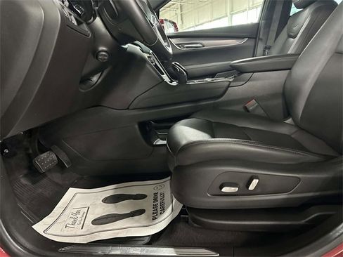 Used 2020 Cadillac XT5 Luxury image 15