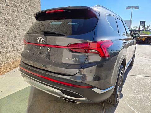 Used 2023 Hyundai Santa Fe Limited image 4