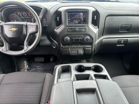 Used 2023 Chevrolet Silverado 1500 Custom AWD/4WD image 13