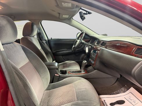 Used 2009 Chevrolet Impala LT FWD image 22