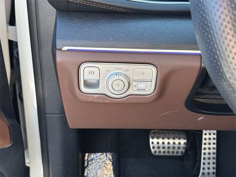 Certified 2024 Mercedes-Benz GLS 450 4MATIC image 24