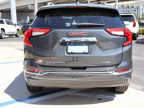 Certified 2022 GMC Terrain Denali w/ Denali Premium Package image 5