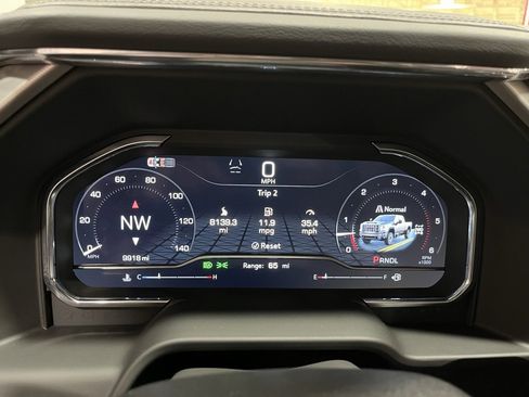 Used 2025 GMC Sierra 3500 Denali w/ Denali Reserve Package image 37