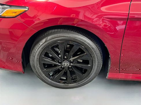 Used 2022 Toyota Camry LE FWD image 13