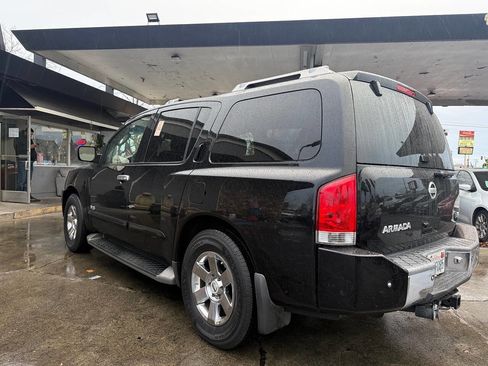 Used 2007 Nissan Armada LE w/ Technology Pkg image 10