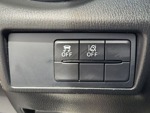 Used 2023 MAZDA MX-5 Miata Club image 14