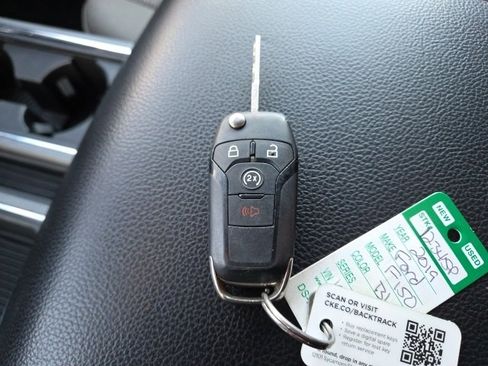 Used 2019 Ford F150 XLT w/ Equipment Group 302A Luxury image 9