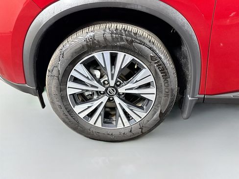 Used 2021 Nissan Rogue SV w/ Premium Package FWD image 38