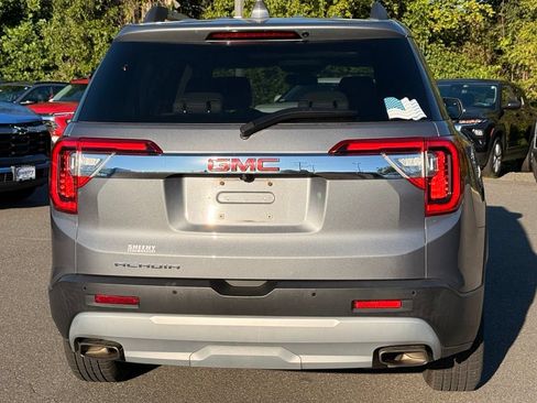 Used 2020 GMC Acadia SLT FWD image 25